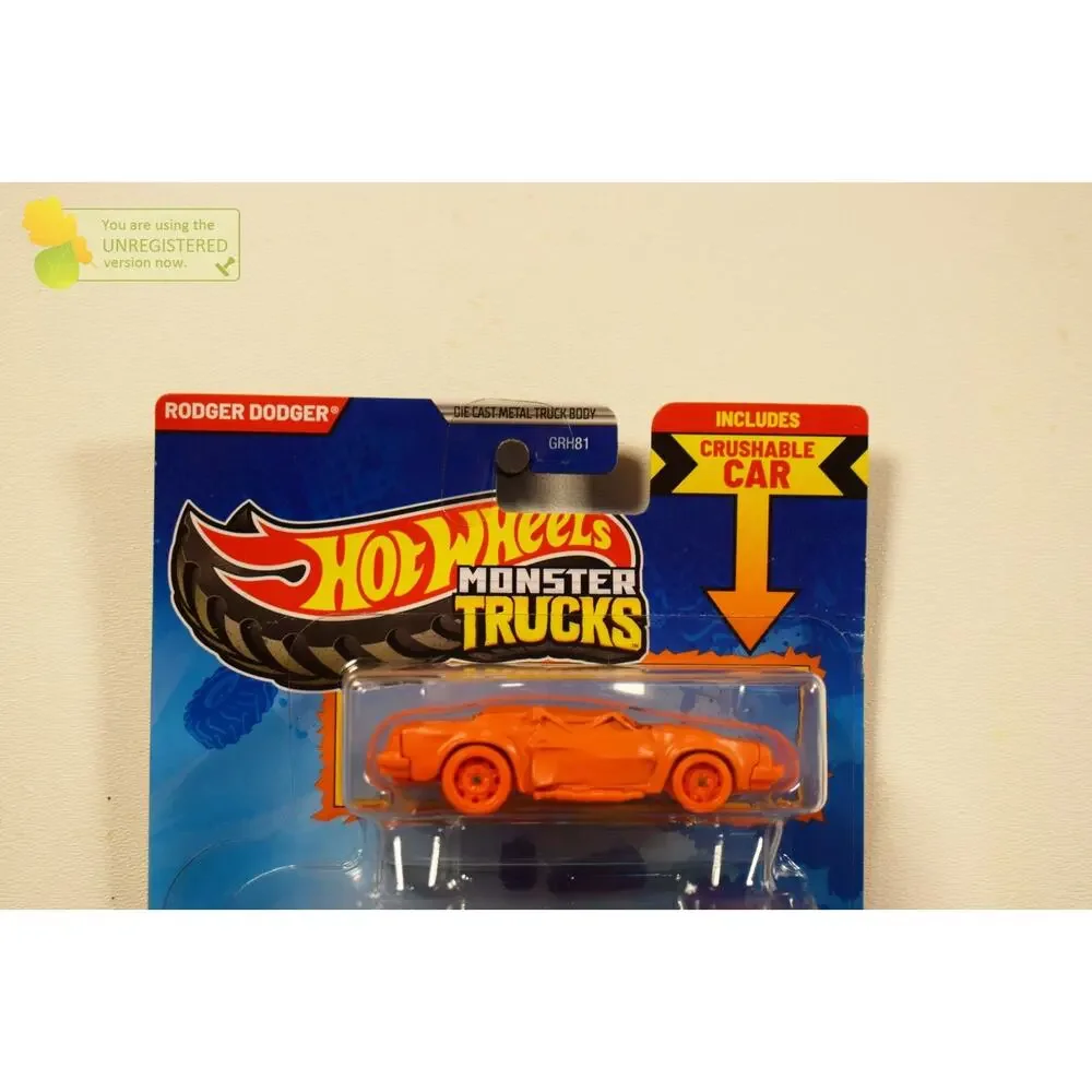 Hot Wheels Monster Truck Rodger Dodger and Crushed Coupe Speed Bump 1/64 Scale